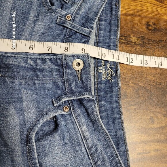 Vtg Levi's Jeans 10 Bold Curve Capri Mid Rise Medium Light Wash Stretch Denim - Picture 8 of 12